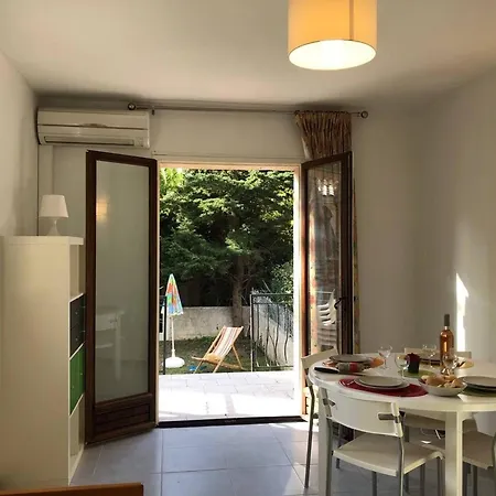 Apartment Avec Jardin, Parking Et Clim - Fr-1-226a-182